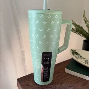 BrüMate Mint Garden Party Limited Edition NWT